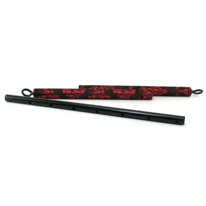 Металлический стержень с креплениями для бондажа Scandal Spreader Bar в атласе