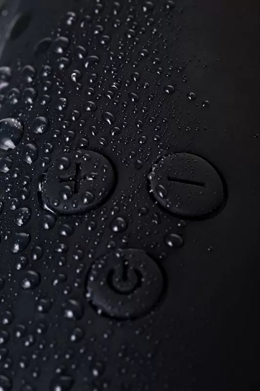 Черный вибратор с функцией ротации Waname D-Splash Tornado, 18,5 см, силикон