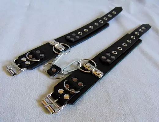 Наручники Francesca