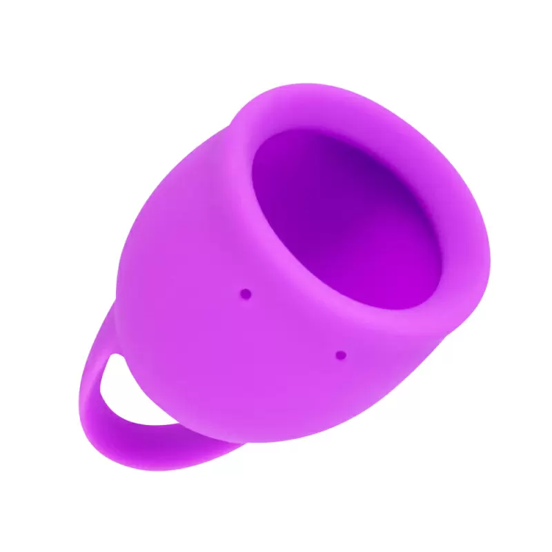 Менструальная чаша Natural Wellness. 20мл, фиолетовая, медицинский силикон, 12 часов без протекания