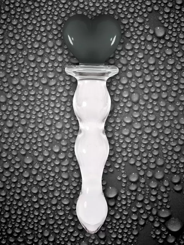 Анальный стимулятор из стекла Crystal Heart of Glass - Charcoal