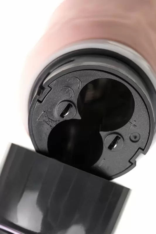 Мультискоростной реалистичный вибратор TOYFA A-Toys 17,2 см – телесный