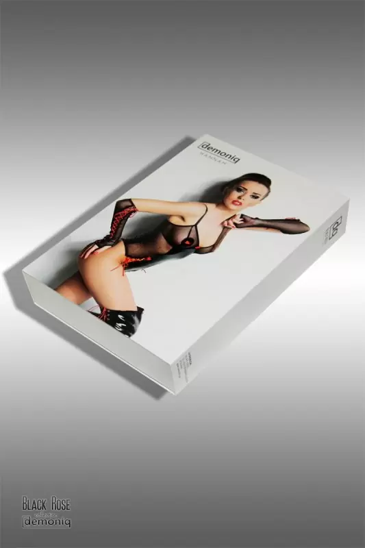 Черное боди с полупрозрачными вставками, красным плетением и перчатками Demoniq Hannah – S/M