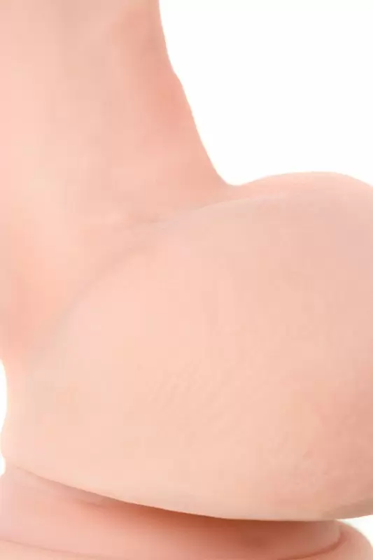 Реалистичный фаллоимитатор TOYFA RealStick Elite на присоске - телесный