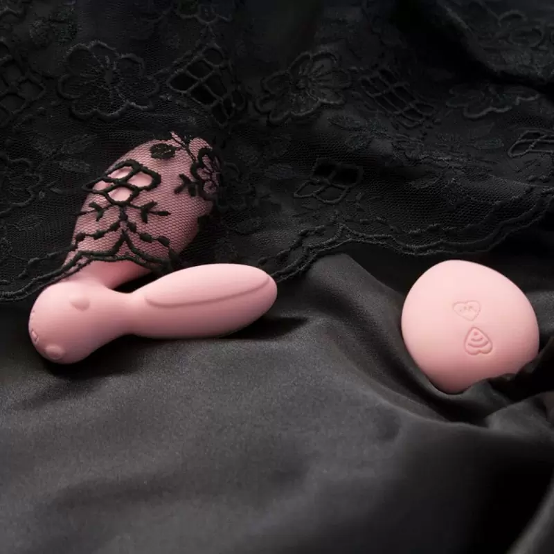 Многофункциональный вибратор в форме зайчика Eris - розовый: 10 режимов вибрации, медицинский силикон