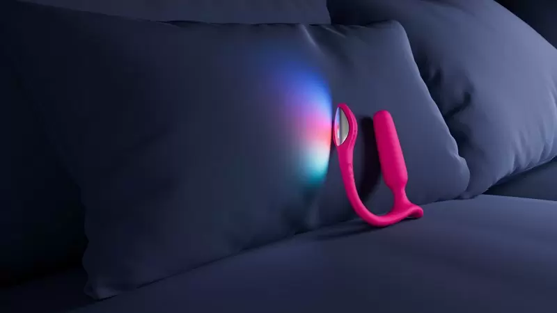 Анальный вибратор с клиторальной стимуляцией Lush Anal Butt Plug
