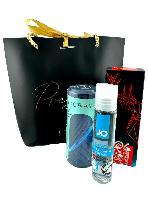 Новогодний набор для мужчин Strong King: мастурбатор, лубрикант, гель для мужской силы