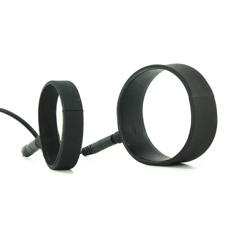 Электро-кольца Silicone Cock Straps на пенис и мошонку – черный
