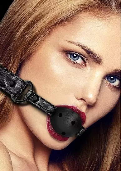 Кляп-шарик Breathable Luxury Ball Gag — дышащий и удобный
