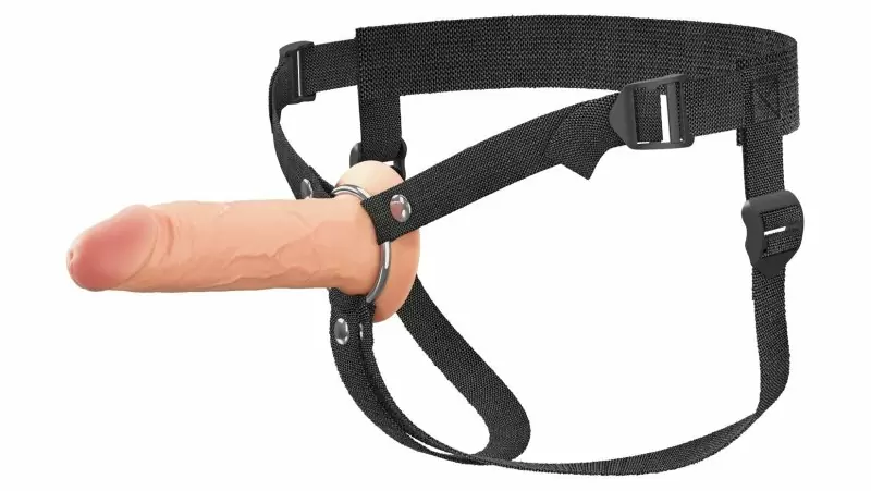 Полый страпон на ремнях 6’’ Hollow Silicone Strap-on