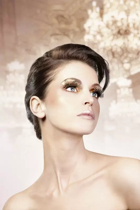 Ресницы перьевые Baci Иора – коричневый с белым