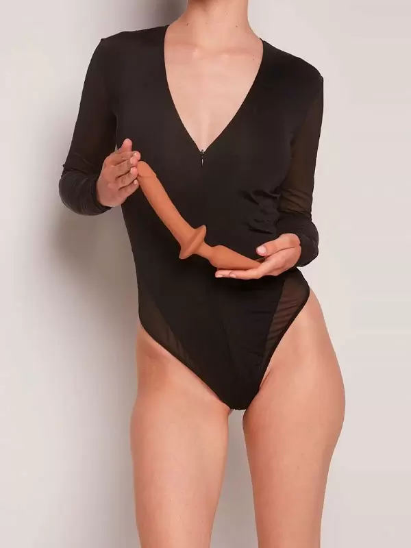 Реалистичный фаллоимитатор Strap-On-Me Switch Plug-In Realistic, двусторонний, с анальной пробкой, размер L