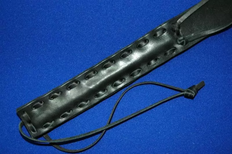 Шлепалка-1 в виде петли