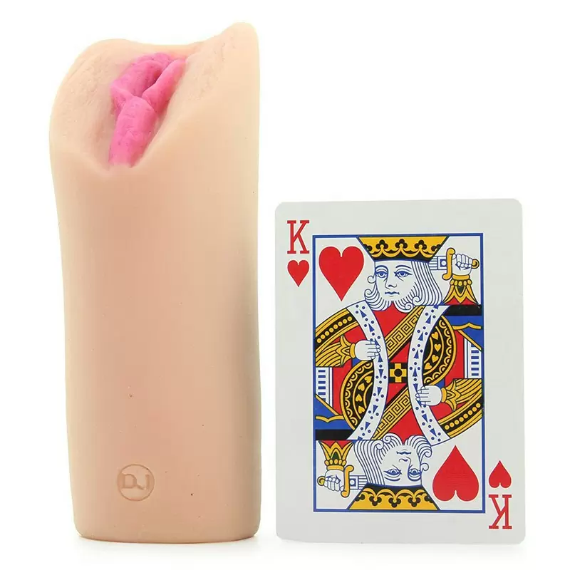 Вагина-мастурбатор Charlee Chase из UR3