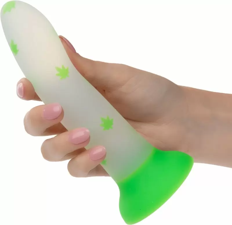 Светящийся фаллоимитатор California Exotic Novelties Glow Stick Leaf, 15,2 см, силикон, белый с зелёным