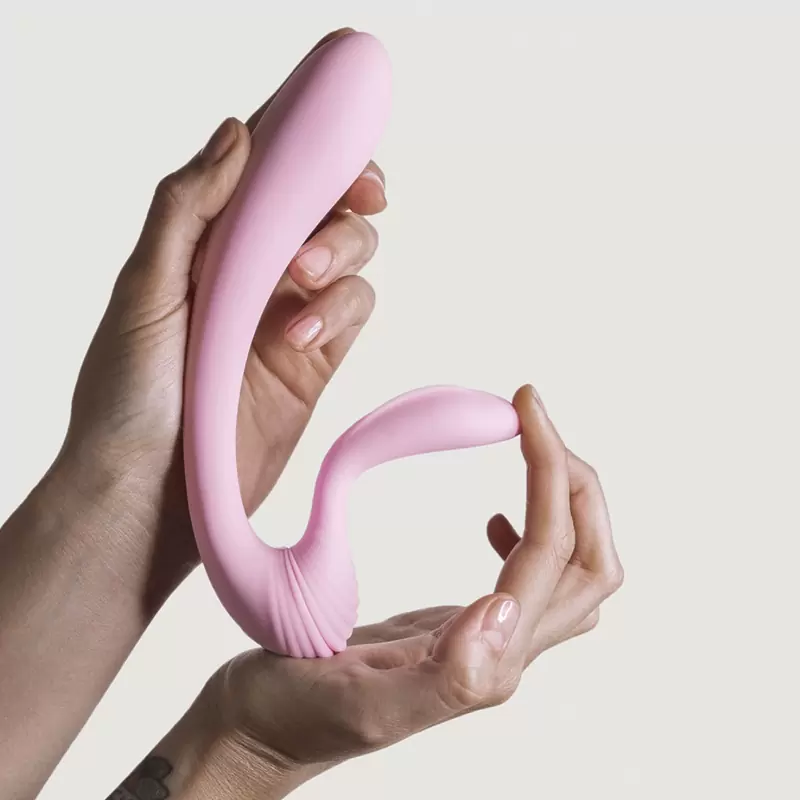 Двойной вибратор G Wave для клитора и зоны G. 15.5 см, 10 режимов вибрации