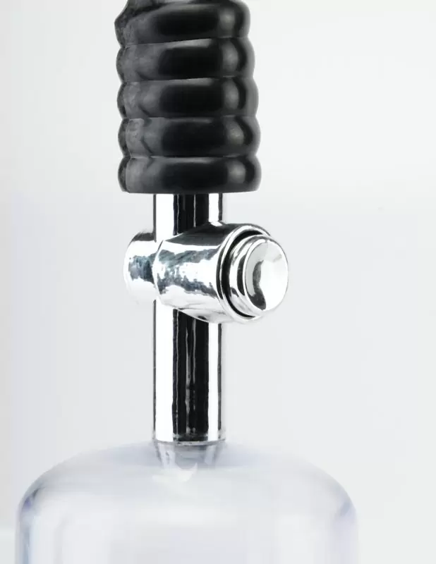 Вакуумная помпа мужская Deluxe Vibrating Power Pump с вибрацией – черный