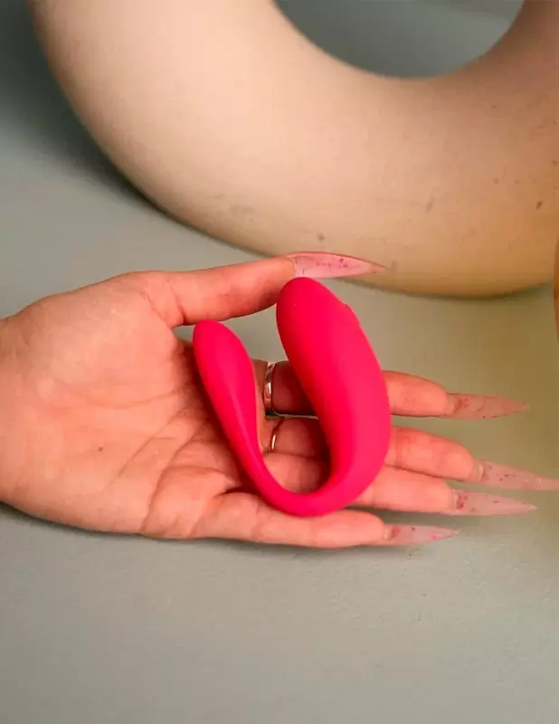 Парный вибратор Amovibe TWIN Pink, 8 см, 4 режима, управление через приложение, силикон, розовый