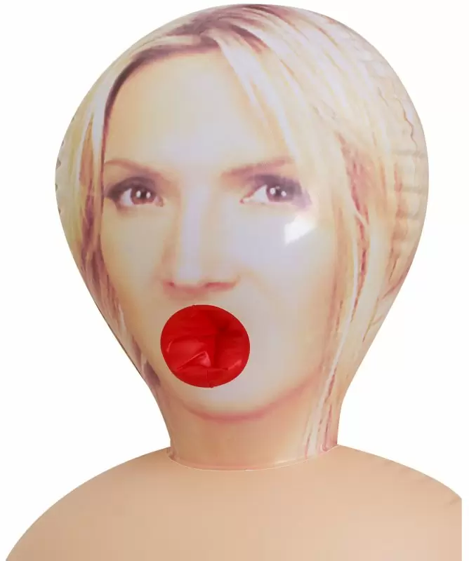 Кукла с лицом кинозвезды Savanna