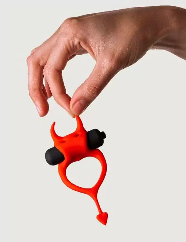 Необычное эрекционное виброкольцо Adrien Lastic Devol Cockring Маленький Демон, 10,8 см, диаметр 4,2 см, силикон, красный