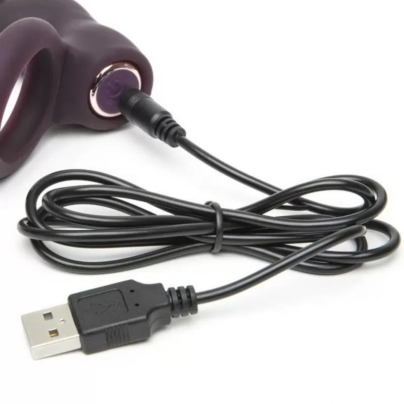 Эрекционное кольцо Lost in Each Other со стимулятором-кроликом для клитора - фиолетовый