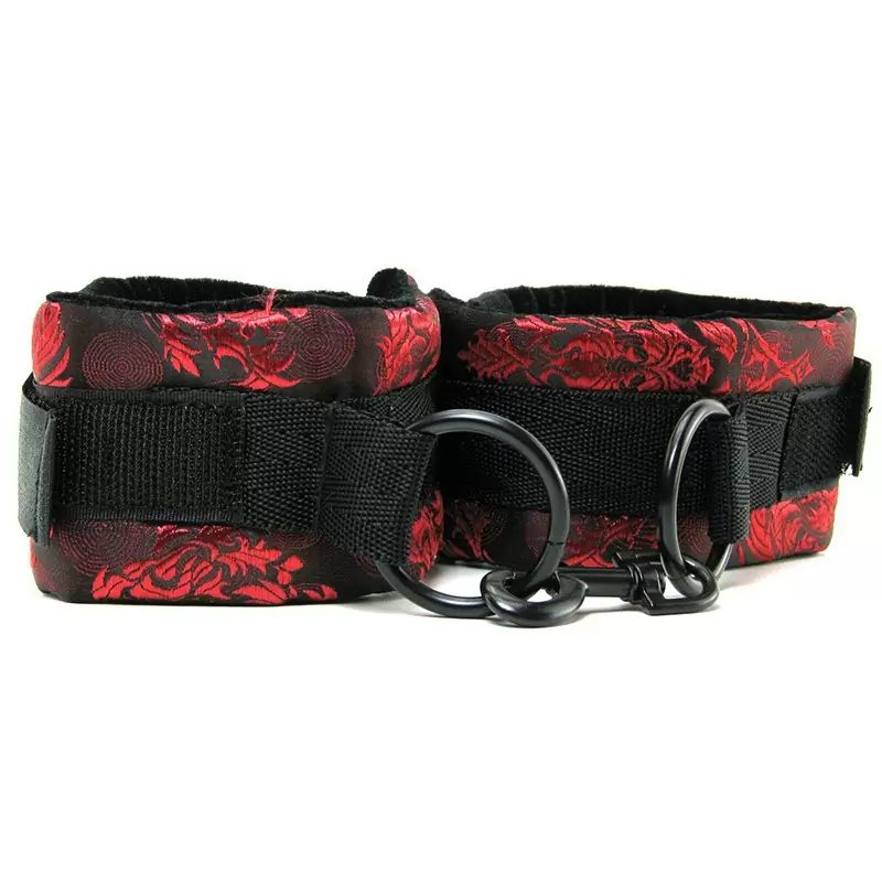 Наручники атласные Scandal Universal Cuffs