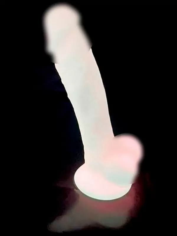 Реалистичный фаллоимитатор SILEXD Model 1, светится в темноте, с мошонкой, 17,6 см, силикон, розовый