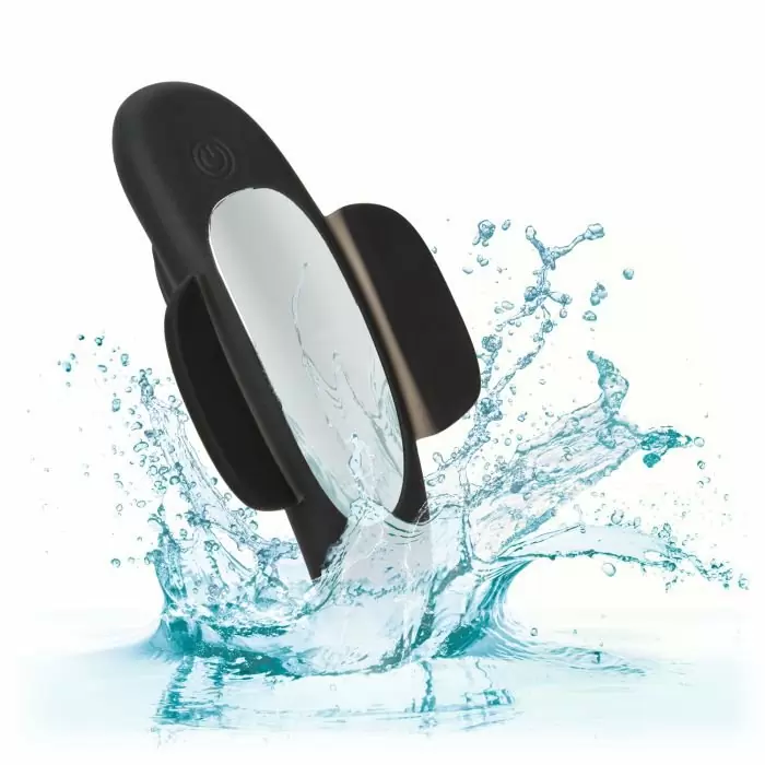 Носимый стимулятор клитора Lock-N-Play Remote Panty Teaser, 12 режимов, с пультом Д/У, 11,5 см, черный