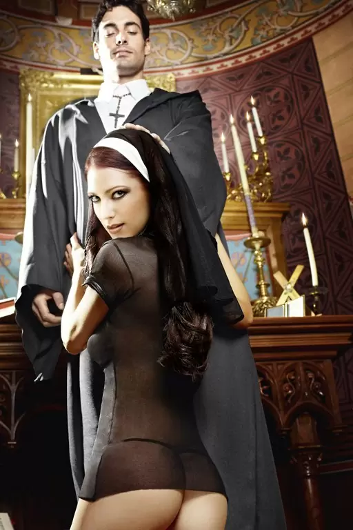 Игровой костюм Сексуальная Монашка